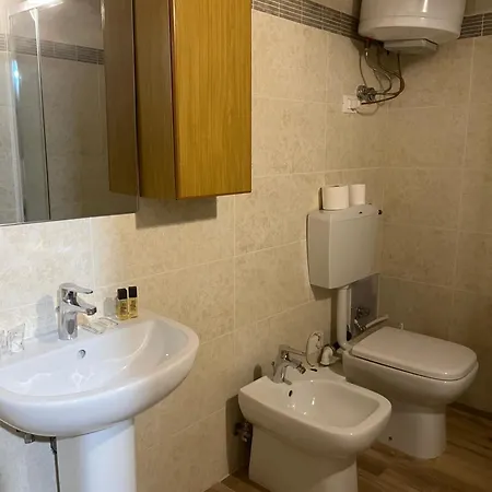 Ca Scirocco Мотель